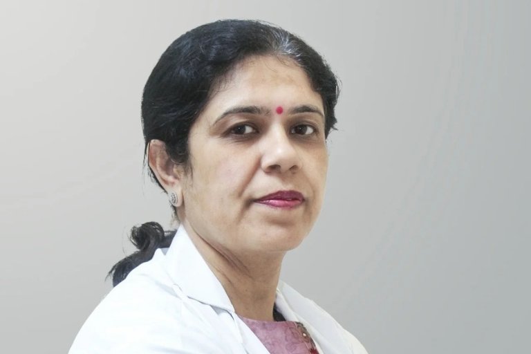 DR.PREETI NAINANI
